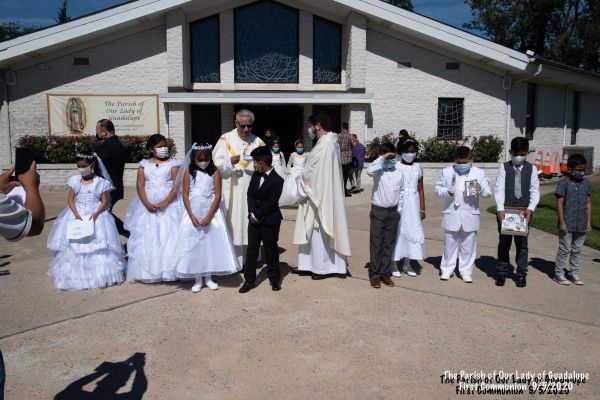 first-communion-setembro-5-2020-34370D2AEB43-EC9E-644B-BEE0-B14480A072A4.jpg